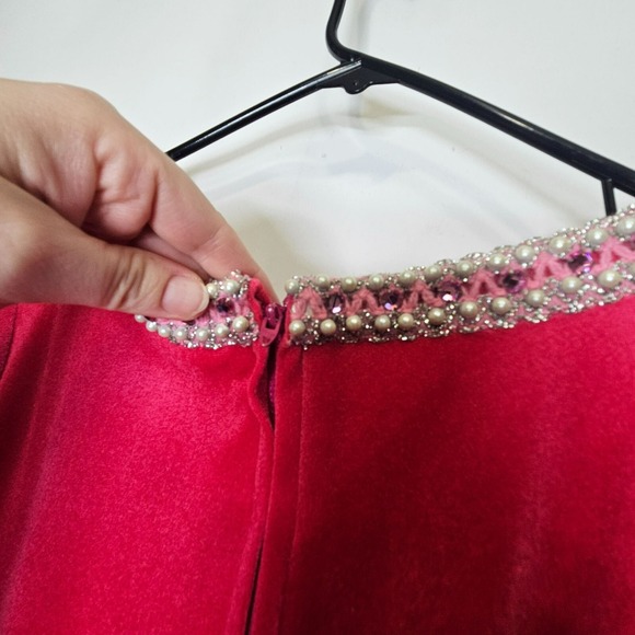 Vintage Neusteters Pink Velour Evening Maxi Gown Pearl Rhinestone Embellishments - Picture 10 of 16